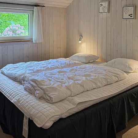 Pet Friendly In With Sauna Feriehus
